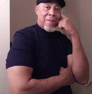 Meet your Posher, Leroy